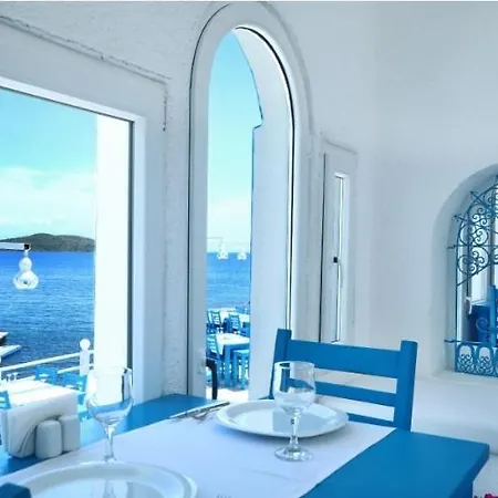 Bodrum 4 Bed-4 Bath Triplex - Aktur Yani بيت للعطل *