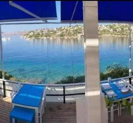 Bodrum 4 Bed-4 Bath Triplex - Aktur Yani * بيتيس